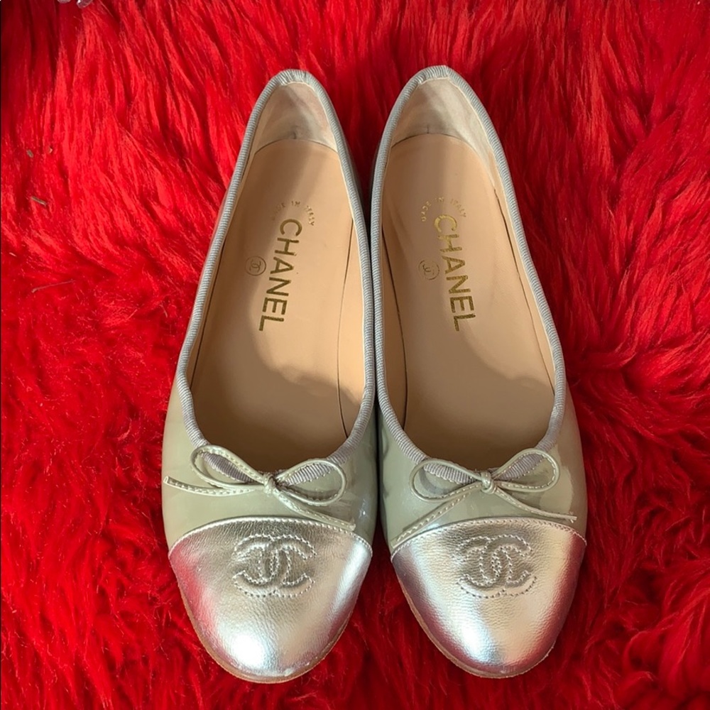 Chanel Dounble C Silver Grey Pearl Ballet Flats
